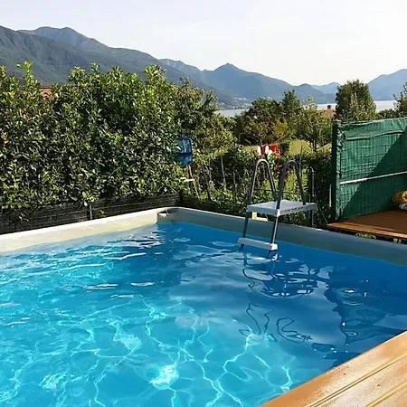 Mit Terrasse Und Seeblick Und Garten Appartamento Gravedona
